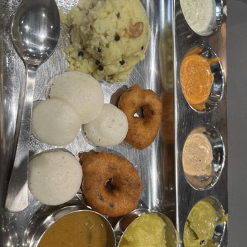 Kovai Cafe - 1 Idly, Vada, Pongal - Indian Near Me - San Jose, California