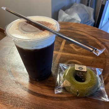 Ring Donuts - Sea salt cream iced mocha and matcha green tea donut - Donuts Near Me - Los Angeles, California Ring Donuts - Sea salt cream iced mocha and matcha green tea donut - Donuts Near Me - Los Angeles, California