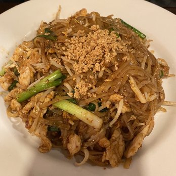 Thai Kitchen Restaurant - Pad Thai - Thai Near Me - Fishers, Indiana