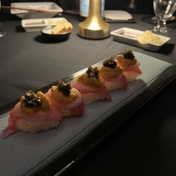 Kaviar Restaurants - Pasadena - Uni sushi caviar & gold flakes - Sushi Bars Near Me - Pasadena, California Kaviar Restaurants - Pasadena - Uni sushi caviar & gold flakes - Sushi Bars Near Me - Pasadena, California