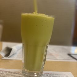 Sweet Toast Café - Mango smoothie