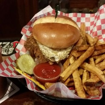 Helen's JAD - Breakfast burger.....too dry for me - Dive Bars Near Me - North Kansas City, Missouri
