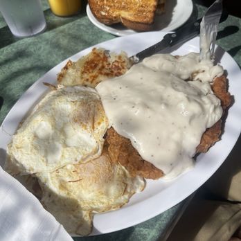 Hungry Heifer Diner - Chicken fried steak - Diners Near Me - Raymond, Washington