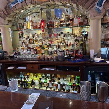 Tarpy's Roadhouse - MireK was outstanding bartender - New American Near Me - Monterey, California Tarpy's Roadhouse - MireK was outstanding bartender - New American Near Me - Monterey, California