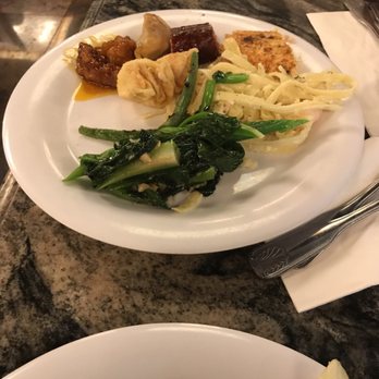 Mizuki Buffet - Buffets Near Me - Tukwila, Washington