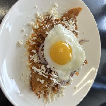 Lily's Coffee House - Chilaquiles de la casa - Breakfast & Brunch Near Me - Lombard, Illinois