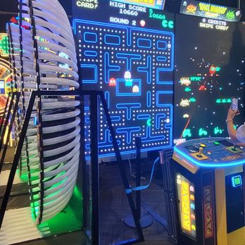 GameTime - Arcades Near Me - Miami, Florida GameTime - Arcades Near Me - Miami, Florida