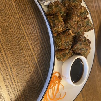 Mum Aroi - Crispy chive dumplings - Thai Near Me - Falls Church, Virginia Mum Aroi - Crispy chive dumplings - Thai Near Me - Falls Church, Virginia