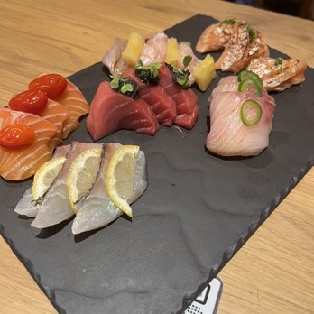 Gi-Jin - Sushi Bars Near Me - Pittsburgh, Pennsylvania Gi-Jin - Sushi Bars Near Me - Pittsburgh, Pennsylvania