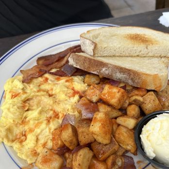 The Ordinarie - American breakfast - New American Near Me - Long Beach, California