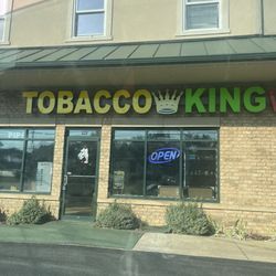 TOBACCO KING and VAPE - Front of store