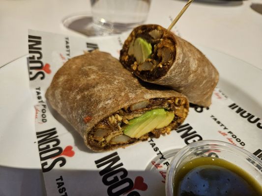 Ingo's Tasty Food by null