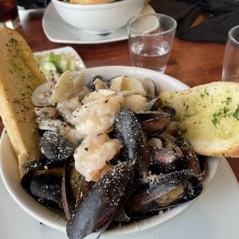 Nonnas Italian Kitchen - Seafood Pasta - Italian Near Me - Colonial Beach, Virginia Nonnas Italian Kitchen - Seafood Pasta - Italian Near Me - Colonial Beach, Virginia