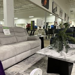 Rooms To Go Outlet