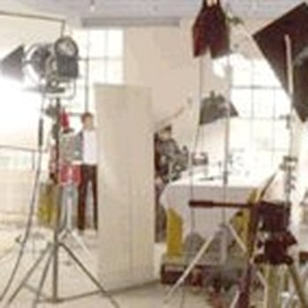 Creative Boost Art School - photography - Art Schools Near Me - Montreal, Quebec