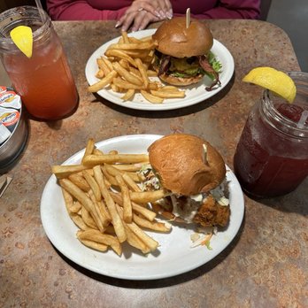 Huckleberry’s - Spicy Bayou Chicken Sandwich and The Classic Burger with bacon Strawberry lemonade and huckleberry lemonade - Breakfast & Brunch Near Me - Concord, California Huckleberry’s - Spicy Bayou Chicken Sandwich and The Classic Burger with bacon Strawberry lemonade and huckleberry lemonade - Breakfast & Brunch Near Me - Concord, California