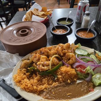 Taqueria El Mariachi - Shrimp Fajitas, delicious, lots of shrimp! - Mexican Near Me - Stuart, Florida Taqueria El Mariachi - Shrimp Fajitas, delicious, lots of shrimp! - Mexican Near Me - Stuart, Florida