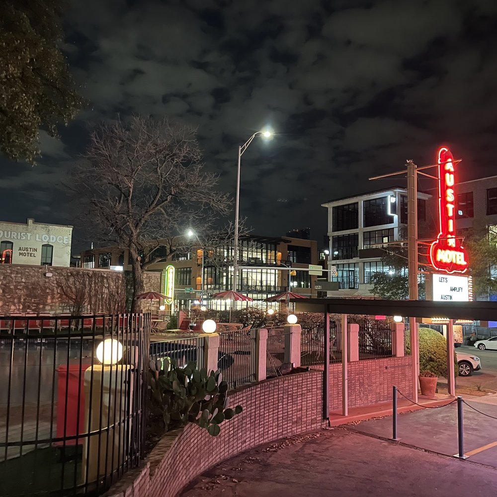 Austin Motel - Hotels Near Me - Austin, Texas