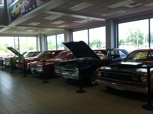 Ed Tomko Jeep Avon Lake Ohio ED TOMKO CHRYSLER JEEP DODGE, INC. - Updated June 2025 - 24 Photos & 52
