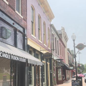 Frontier Perk Cafe - Cafes Near Me - St. Charles, Missouri