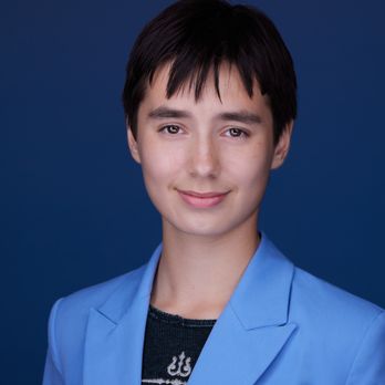 Chicago High-End Headshots - Session Photography Near Me - Rolling Meadows, Illinois Chicago High-End Headshots - Session Photography Near Me - Rolling Meadows, Illinois