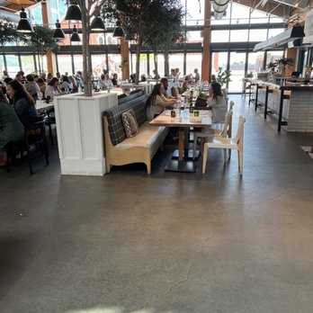 Sixty Vines - New American Near Me - Nashville, Tennessee