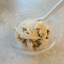 Pete's Treats - Perry's Ice Cream: Maple Walnut