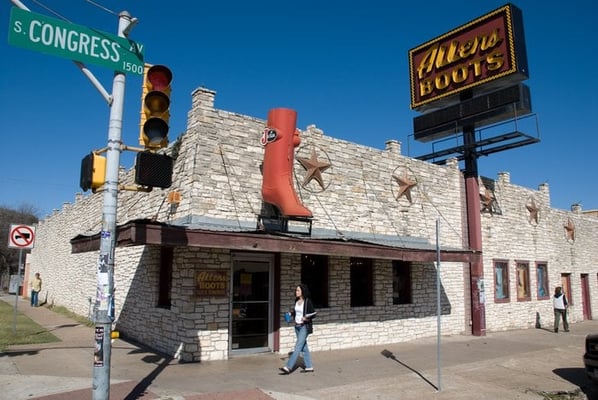 Allens Boots by null