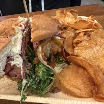 Wild Carvery - King Pastrami Burger - Breakfast & Brunch Near Me - Burbank, California