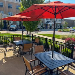 HJ’s Cafe - HJ's Cafe patio