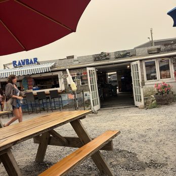 Sesuit Harbor Cafe - The joint - Seafood Near Me - Dennis, Massachusetts Sesuit Harbor Cafe - The joint - Seafood Near Me - Dennis, Massachusetts
