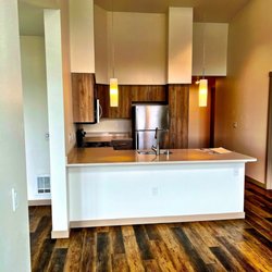Monarch Apartment Homes - Kitchen of a 3/2