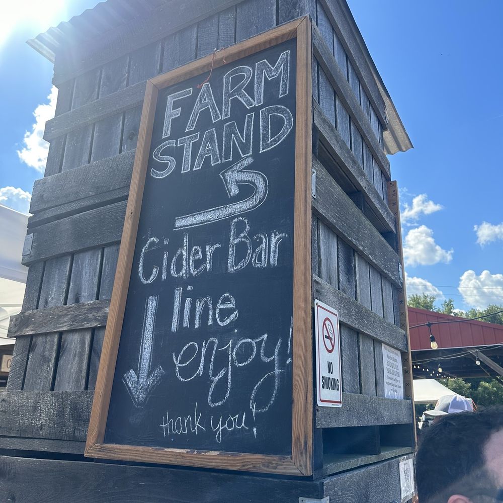 Windy Hill Orchard & Cidery - Cideries Near Me - York, South Carolina Windy Hill Orchard & Cidery - Cideries Near Me - York, South Carolina