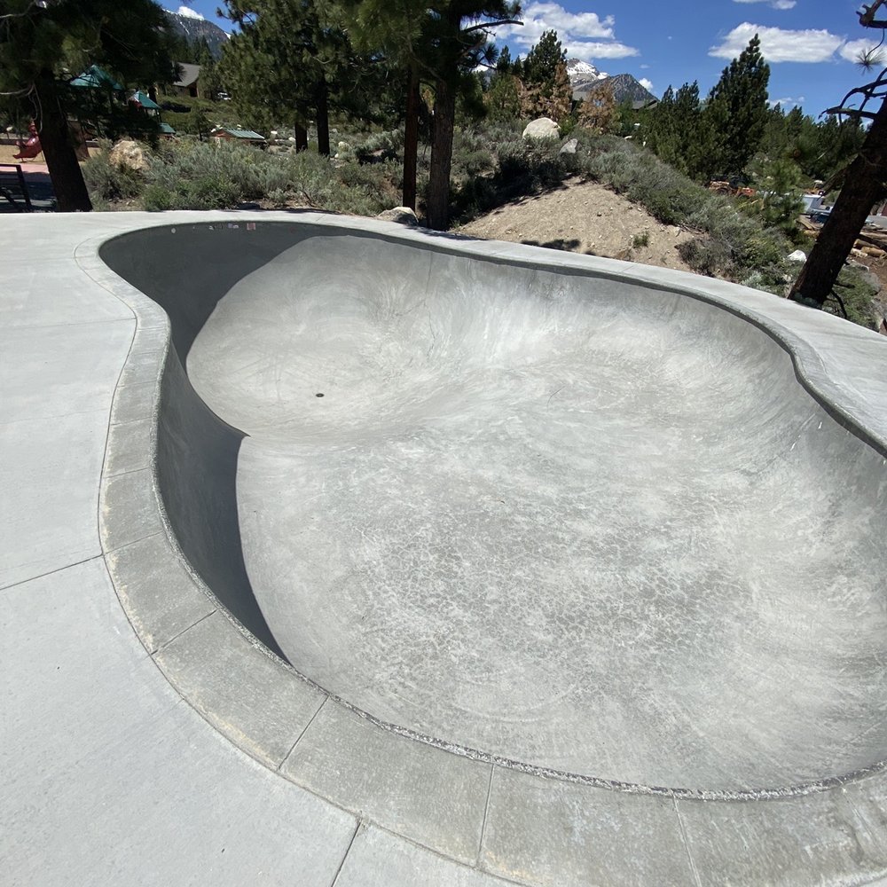 Volcom Brothers Skate Park - Bowl. - Skate Parks Near Me - Mammoth Lakes, California Volcom Brothers Skate Park - Bowl. - Skate Parks Near Me - Mammoth Lakes, California