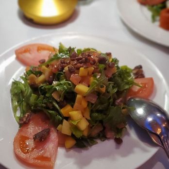 BV Tuscany Italian Restaurant - Salad Special (Mango, arugula, tomato, nuts, and the optimal amount of vinaigrette dressing). - Italian Near Me - Teaneck, New Jersey