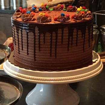 Red Dessert Dive - Desserts Near Me - Houston, Texas Red Dessert Dive - Desserts Near Me - Houston, Texas