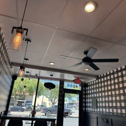 Rosie's - Interior
