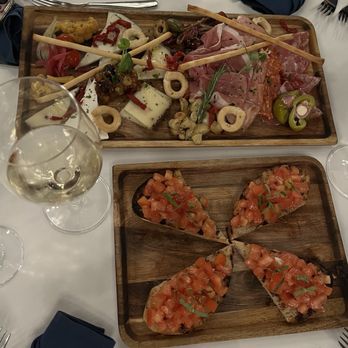 Luce Secondo - Charcuterie board and bruschetta - Italian Near Me - Chesapeake, Virginia
