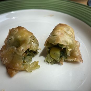 Oolong Asian Cuisine - Vegetable gyoza dumplings - Thai Near Me - Dubuque, Iowa Oolong Asian Cuisine - Vegetable gyoza dumplings - Thai Near Me - Dubuque, Iowa