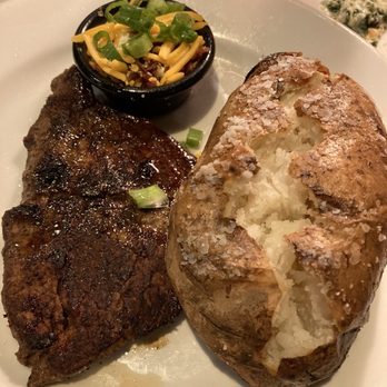 LongHorn Steakhouse - Steakhouses Near Me - La Quinta, California