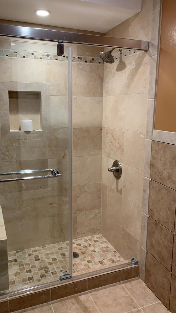 Slide of Fuentes Construccion