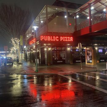 Public Pizza Italian Kitchen - Photo public pizza - Italian Near Me - Yonkers, New York Public Pizza Italian Kitchen - Photo public pizza - Italian Near Me - Yonkers, New York