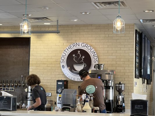 Southern Grounds & Co. by null