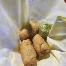 Tequeños