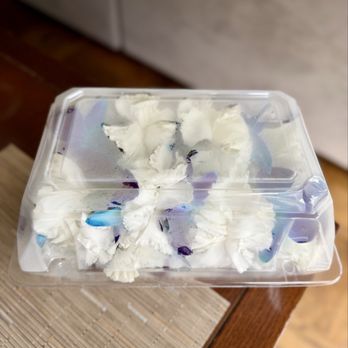 Hi'iaka Florist - Floral lei in box - Florists Near Me - San Francisco, California Hi'iaka Florist - Floral lei in box - Florists Near Me - San Francisco, California