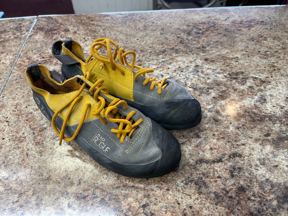 HILLSDALE SHOE REPAIR Updated October 2024 25 Reviews 6311 SW