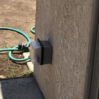 Apple Plus Electric - Exterior, weatherproof GFCI outlets installed by Ara - Electricians Near Me - Los Angeles, California Apple Plus Electric - Exterior, weatherproof GFCI outlets installed by Ara - Electricians Near Me - Los Angeles, California