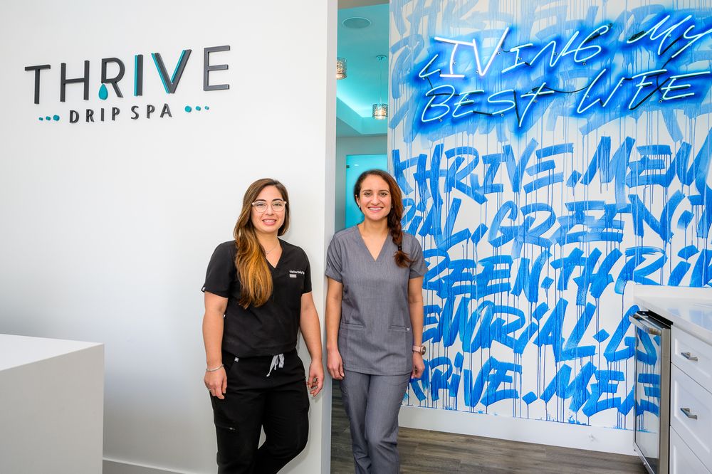 Thrive Drip Spa - Memorial Green Logo