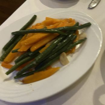 Piccolino's - Complimentary green beans and carrots - Italian Near Me - Bayonne, New Jersey
