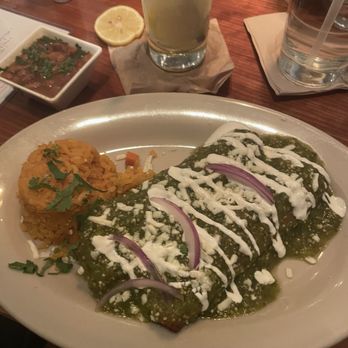 Mesero - Victory Park - Mexican Near Me - Dallas, Texas Mesero - Victory Park - Mexican Near Me - Dallas, Texas